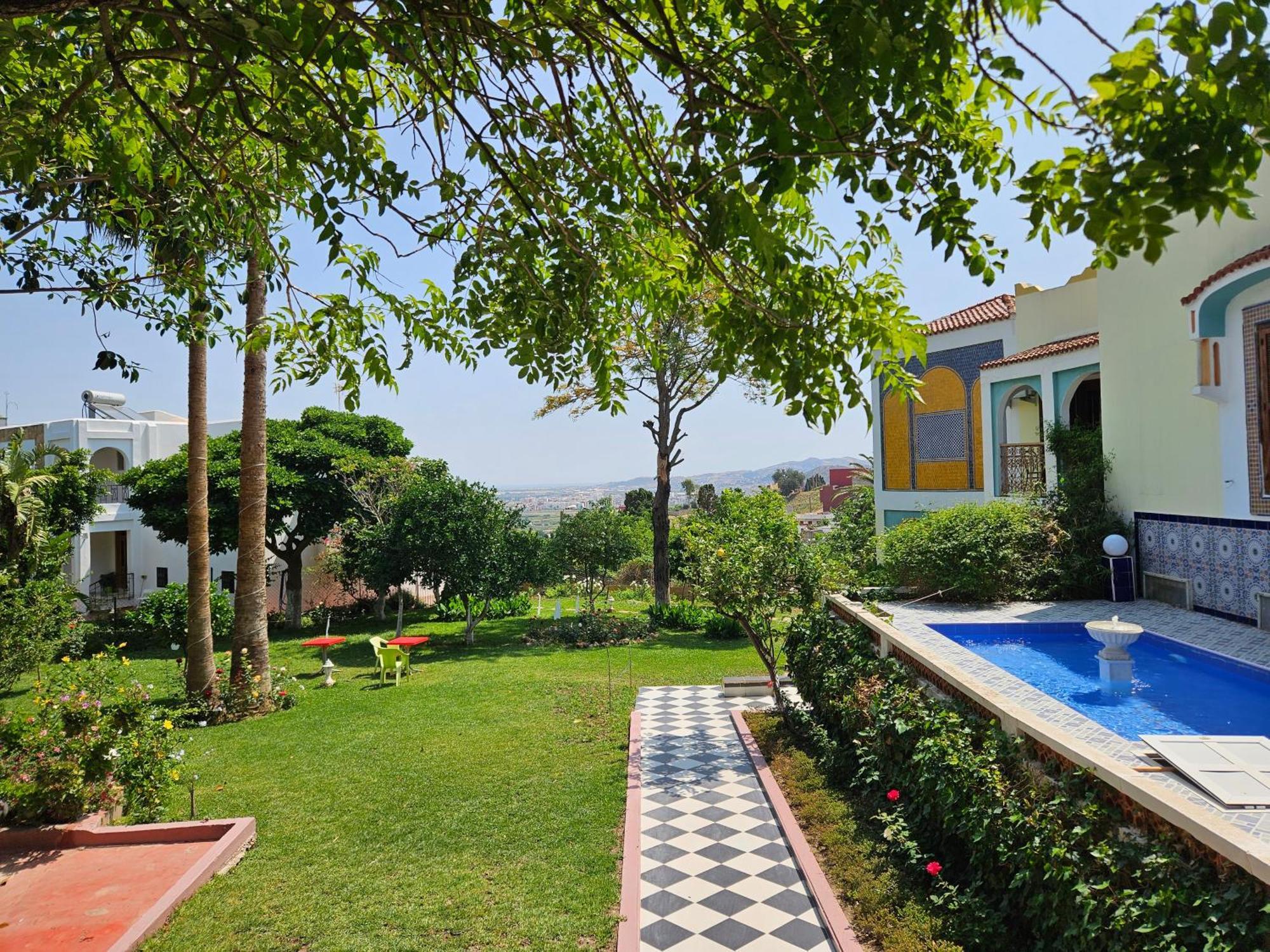 Riad Dar Achaach Tétouan Luaran gambar